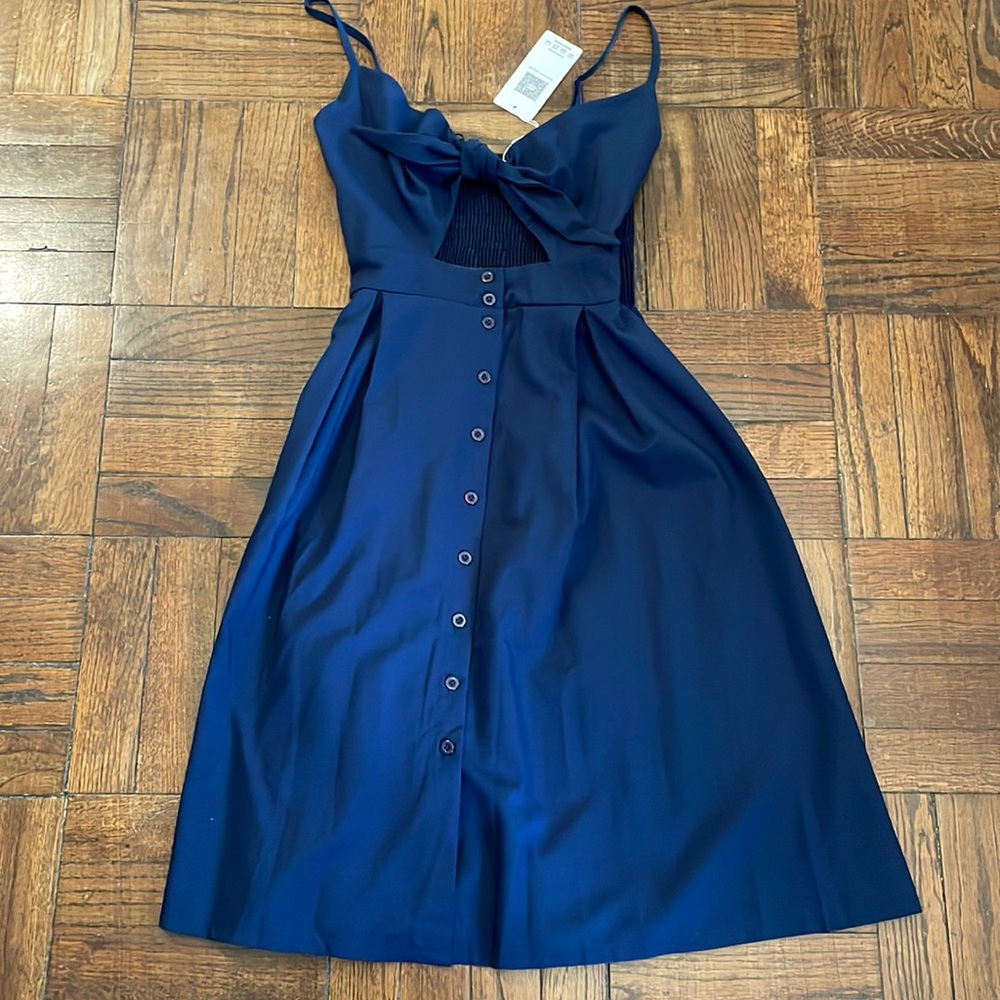 Super cute, summery tie-front peekaboo retro navy dress